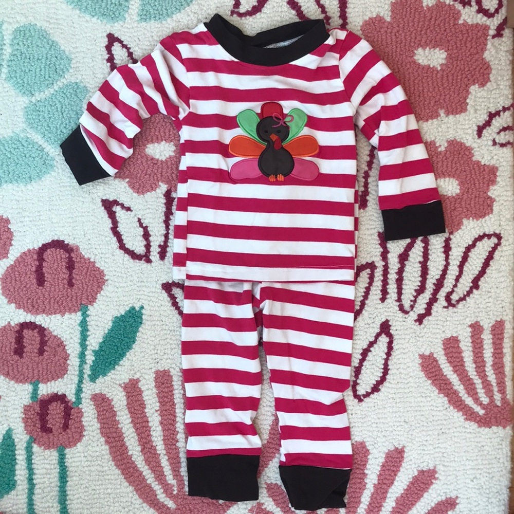 Smocked Auctions turkey pajamas
